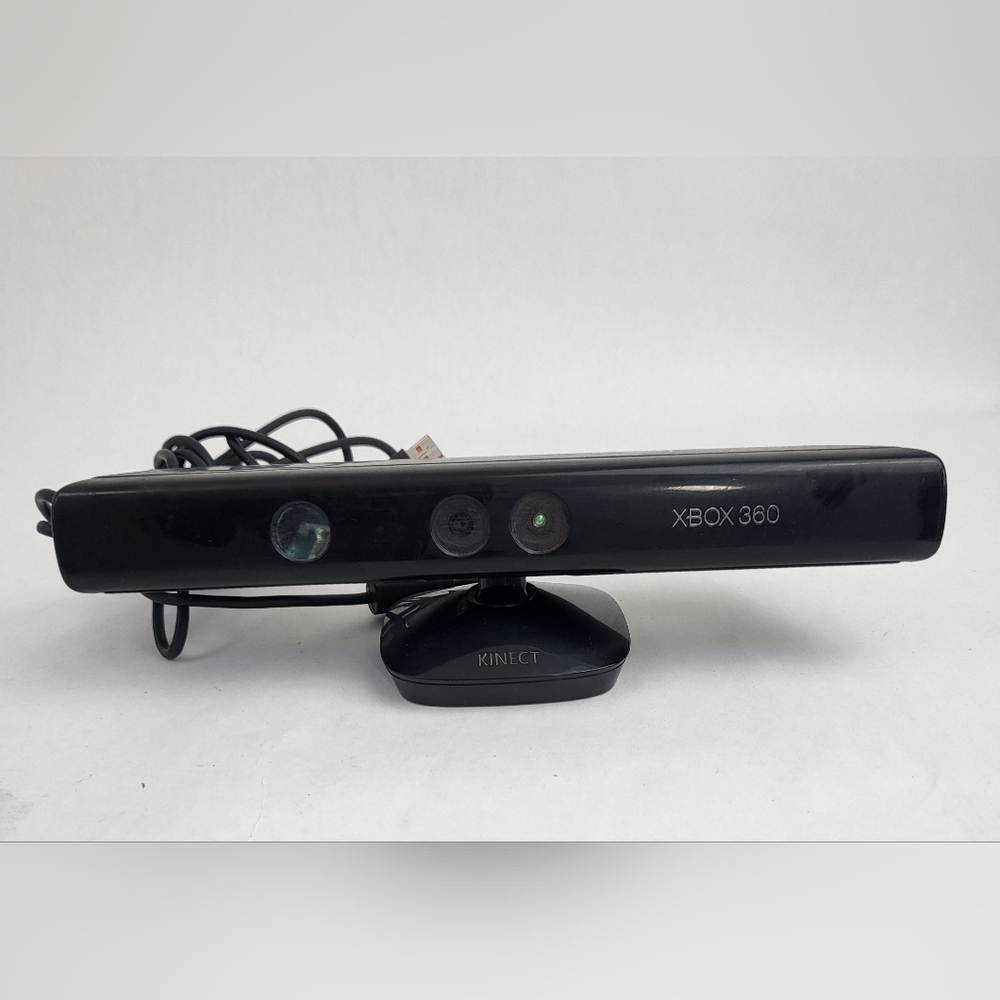 Microsoft 1414 Xbox 360 Kinect Sensor Bar, Worked When Last Used